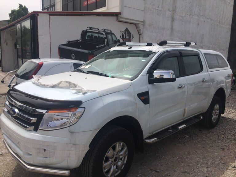 Ford Ranger Kalın Krom Portbagaj