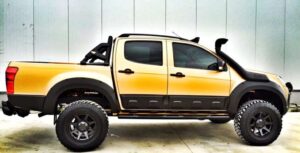 Isuzu D-Max Kapı Yan Kaplama - 1