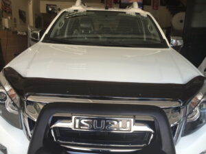 Isuzu D-Max Kaput Rüzgarlık - 1