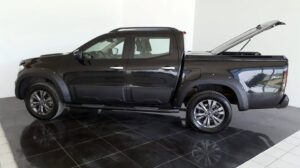 Mercedes X Class Düz Kapak - 2