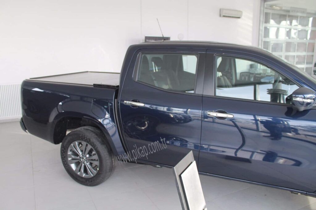 Mercedes X Class Sürgülü Kapak