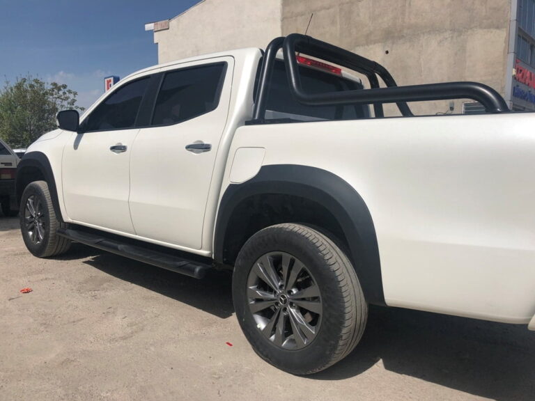 Mercedes X Class Siyah Boru Yan Basamak
