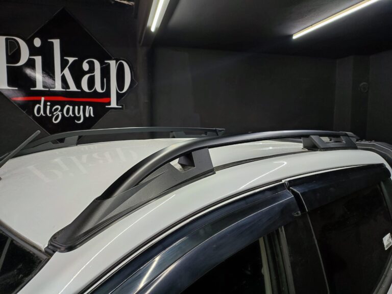 Mercedes X Class Tavan Çıtası Siyah