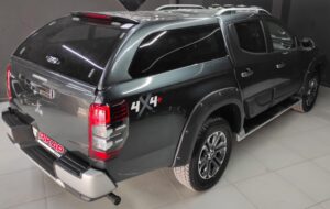 Mitsubishi L200 Camlı Kabin - 1