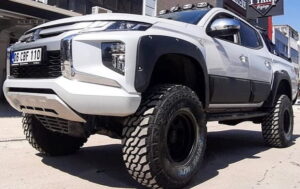 Mitsubishi L200 Yan Gövde Kaplama - 3
