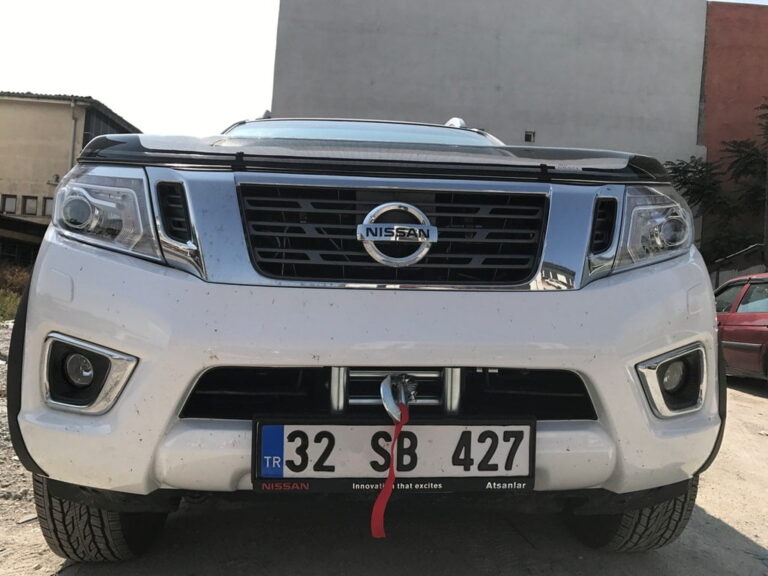 Nissan Navara İçe Gömme Vinç