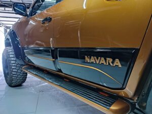 Nissan Navara Kapı Yan Kaplama - 3