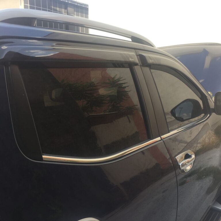 Nissan Navara Cam Rüzgarlık Modeli