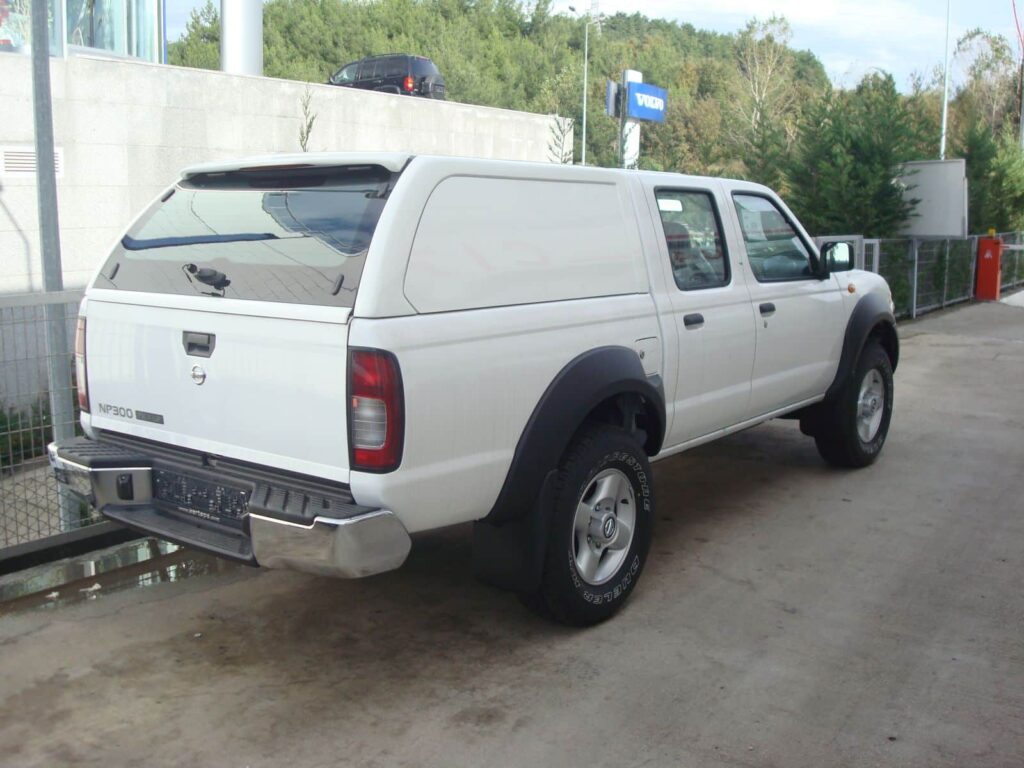 Nissan Navara Skystar Panel Kabin