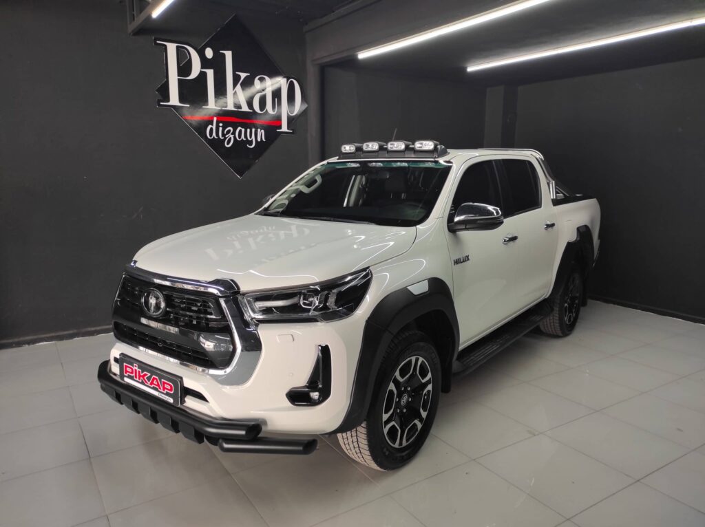 Toyota Hilux 4'lü Tepe Sis Lambası