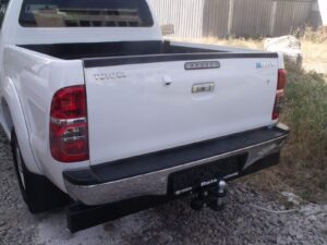 Toyota Hilux Çeki Demiri - 2