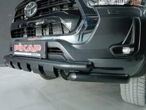 Toyota Hilux Siyah Tiger Ön Koruma - 6