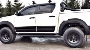 Toyota Hilux Vidalı Dodik - 3