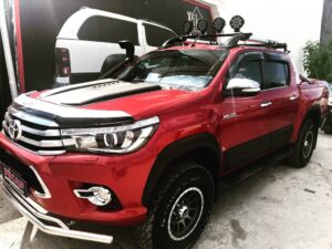 Toyota Hilux Yuvarlak Led - 1