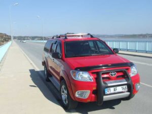 Toyota Hilux Yüksek Ön Koruma - 2
