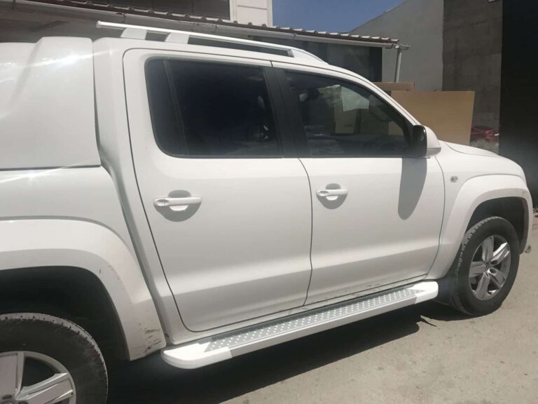 VW Amarok Beyaz Vidalı Portbagaj