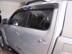 VW Volkswagen Amarok Cam Rüzgarlık - 1