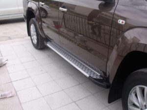 VW Volkswagen Amarok Gri Noktalı Basamak - 1