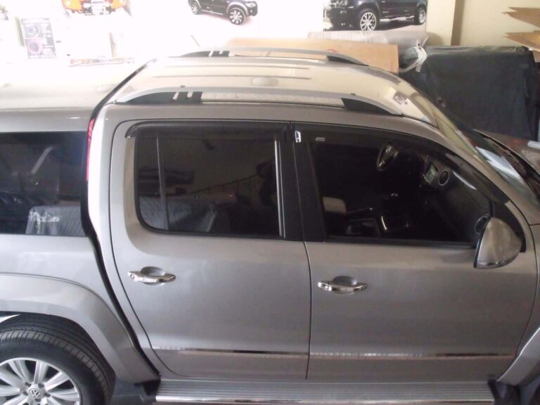 VW Amarok Gri Vidalı Portbagaj