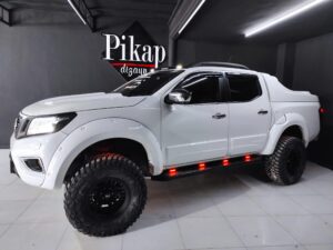 Nissan Navara Basamak Led Aydınlatma - 2