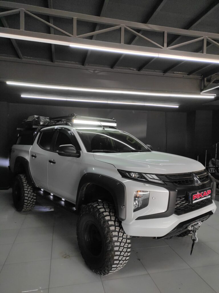 Mitsubishi L200 Uzun Led Aydınlatma