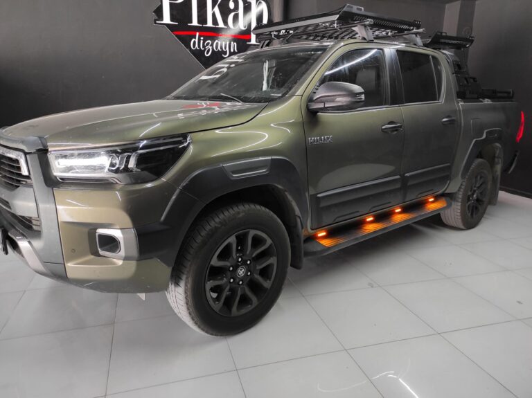 Toyota Hilux Basamak Led