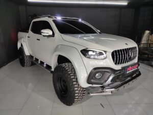 Mercedes X-Class Moonvisor Led Aydınlatma - 2