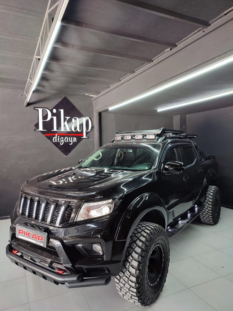 Nissan Navara Dörtlü Kare Lamba