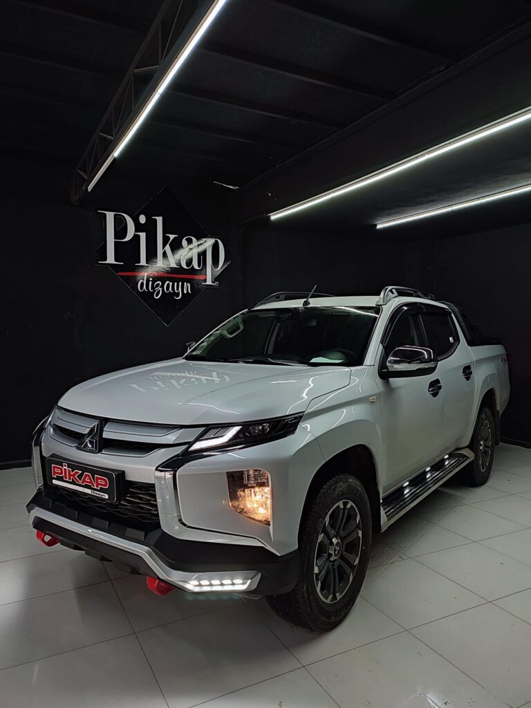 Mitsubishi L200 Tavan Çıtası Gri