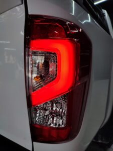 Nissan Navara Facelift Dönüşüm Kiti - 19