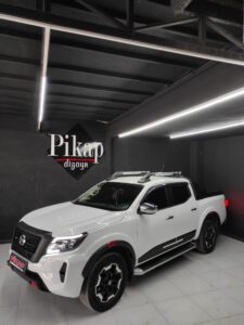 Nissan Navara Facelift Dönüşüm Kiti - 15