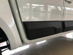 Isuzu D-Max Yeni Kapı Yan Kaplama - 3