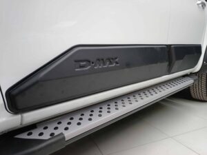 Isuzu D-Max Yeni Kapı Yan Kaplama - 2