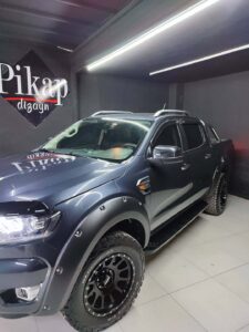 Ford Ranger Cam Rüzgarlık - 2