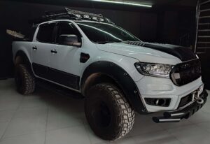 Ford Ranger Cam Rüzgarlık - 7