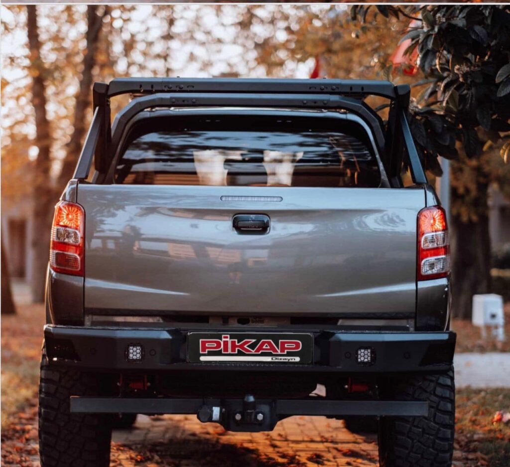 Mitsubishi L200 Basamaklı Arka Tampon