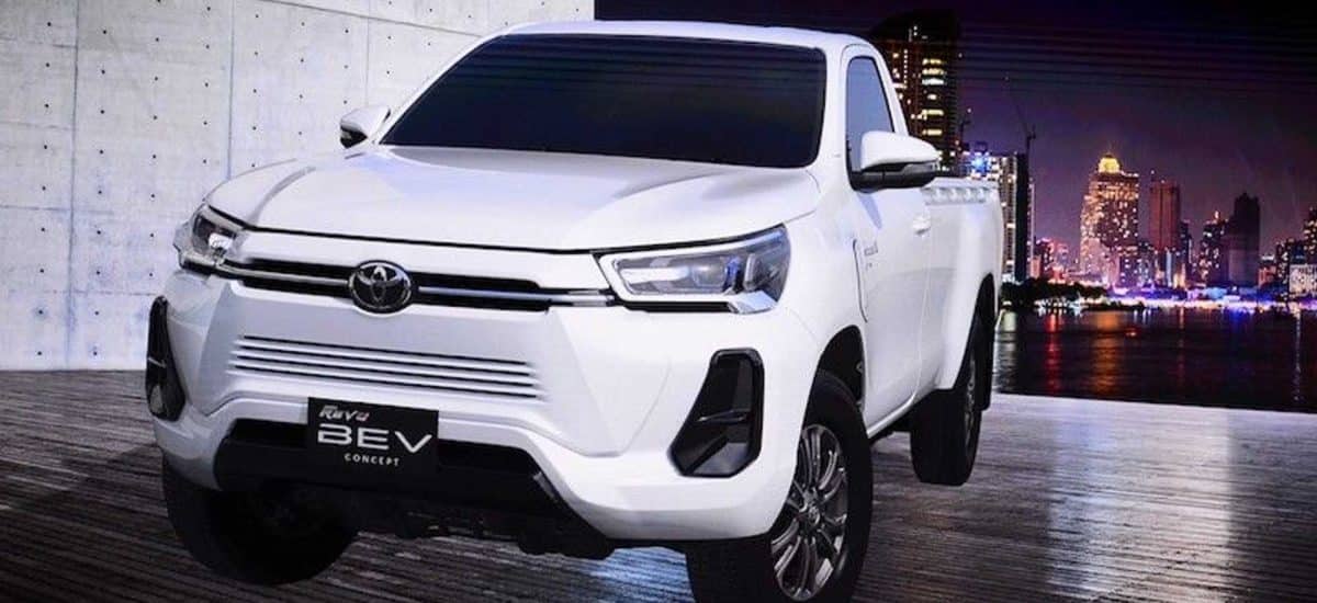 Toyota Hilux Elektrikli Modeliyle Geliyor!