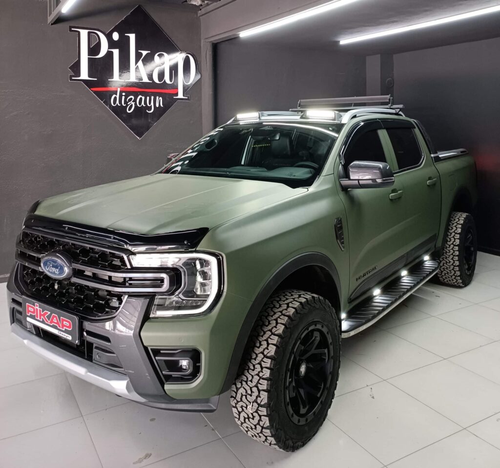Yeni Ford Ranger Cam Rüzgarlık