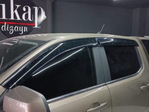 Yeni VW Volkswagen Amarok Cam Rüzgarlık - 2