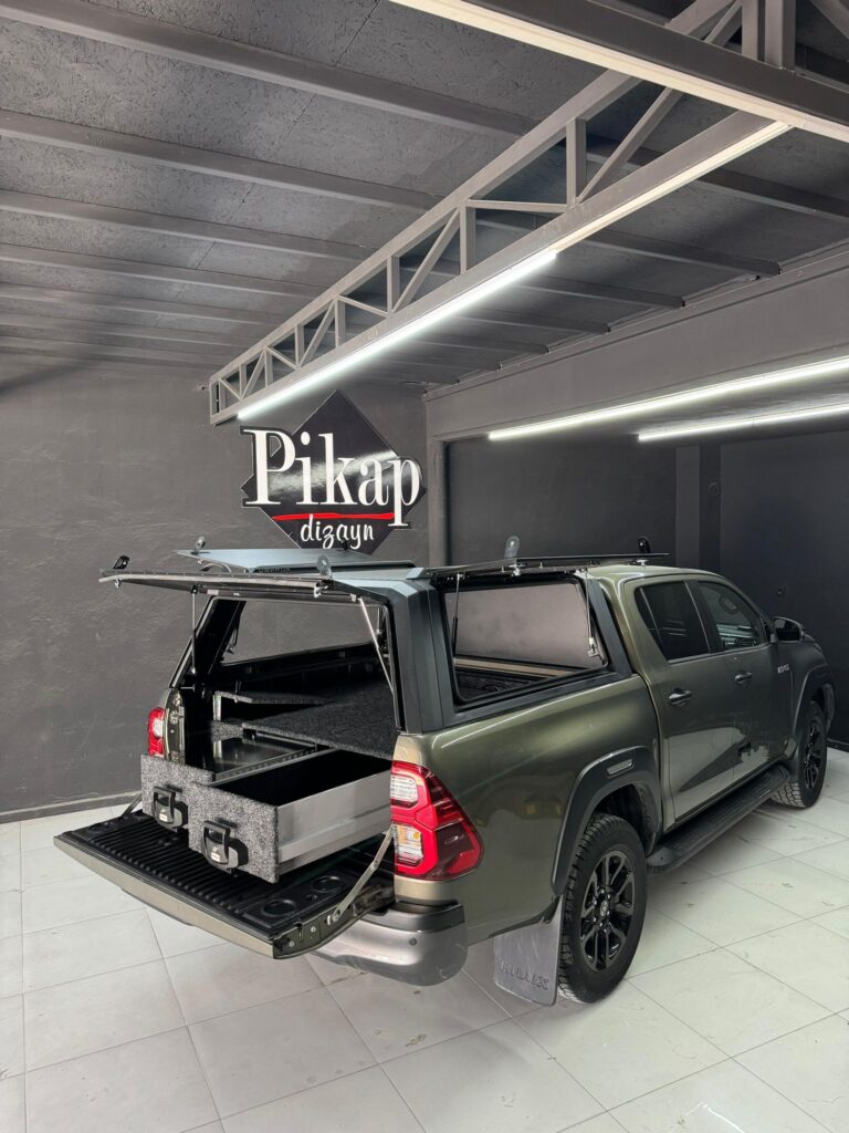 Toyota Hilux Kasa İçi Dolap
