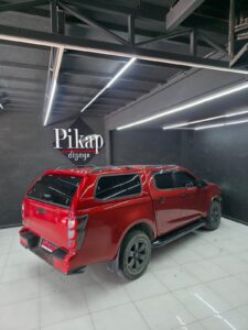 Isuzu D-Max İthal Sürgü Camlı Kabin - 1